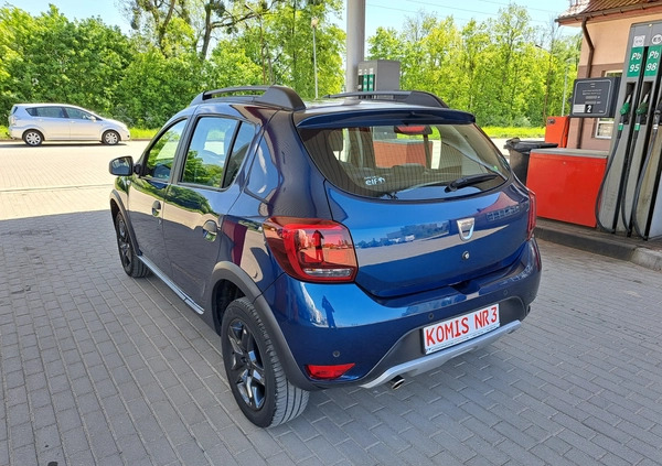 Dacia Sandero Stepway cena 38900 przebieg: 53000, rok produkcji 2017 z Ostrów Wielkopolski małe 529